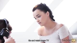 Tini nőci és az vén srác