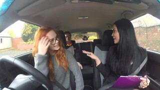 Fake Driving School Marilyn Sugar barna bombázó harisnyában