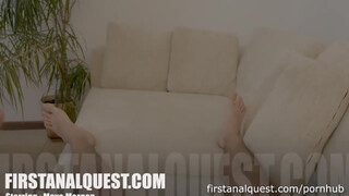 Maya Morgen a 18 éves tini hölgyemény - First Anal Quest
