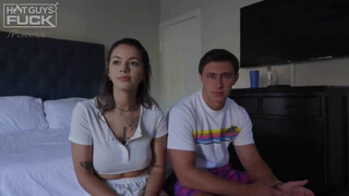 Hatalmas seggű tini spiné és a pasija - Hot Guys Fuck