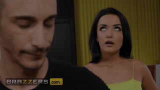 Brazzers - Zuzu Sweet-et popsiba dugja a Barista csávó