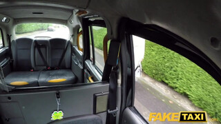 Fake Taxi - Óriás cickós milf megdugva