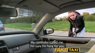 FakeTaxi - Fiatal hölgyemény este megrakva