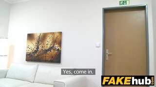 Fake Agent - ártatlan fekete kisasszony és a kuki esete