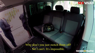 FuckedInTraffic - Barbara Nova méretes kannás kiscsaj