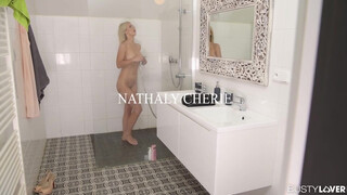 Nathaly Cherie puncija és popsija is megrakva